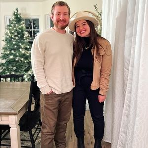 Meet your Posher, Chloe